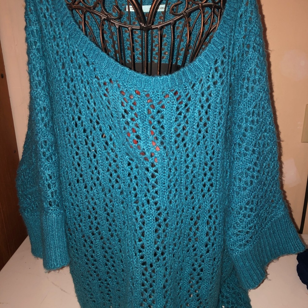 Women’s sweater